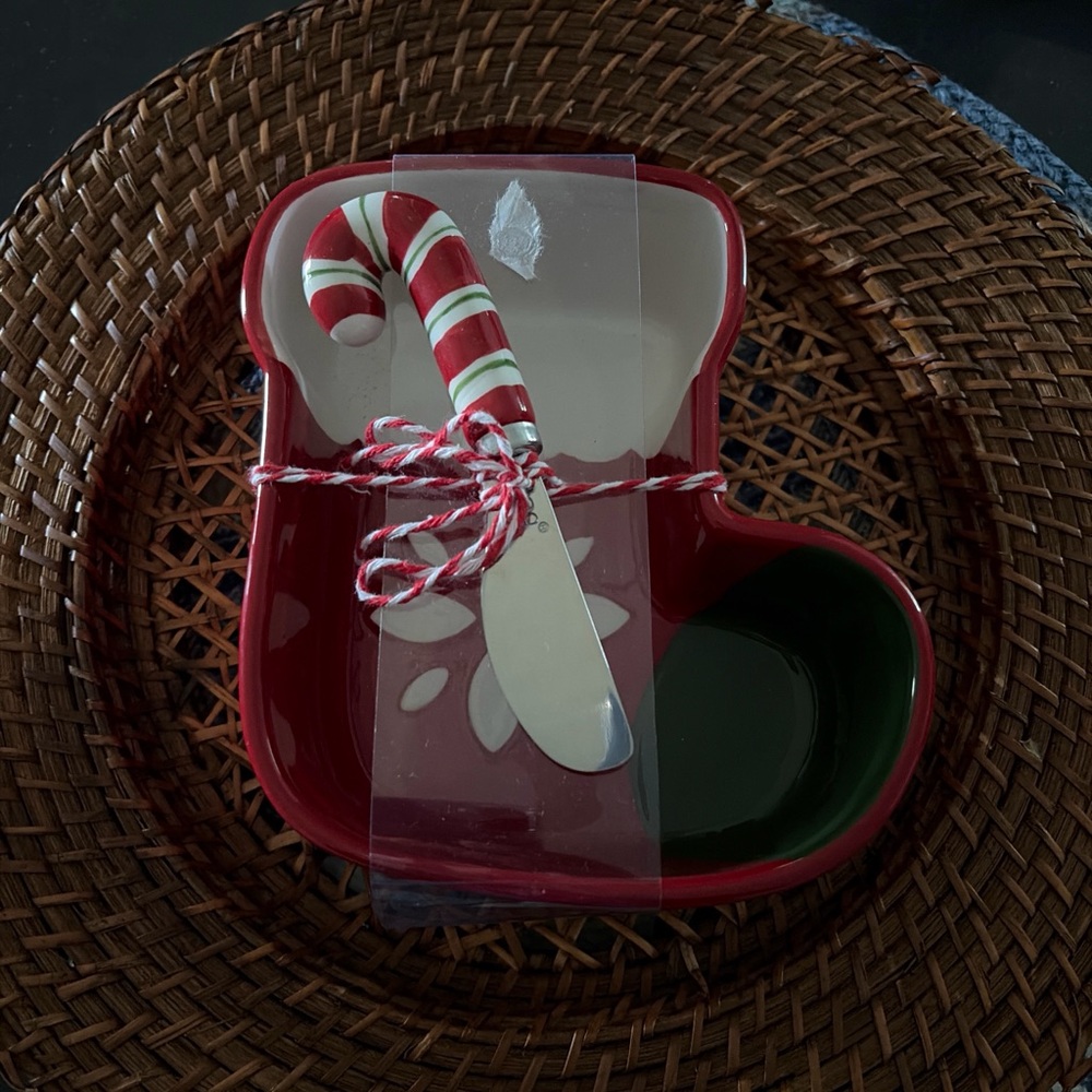 Festive Red and Green Christmas Dish Set